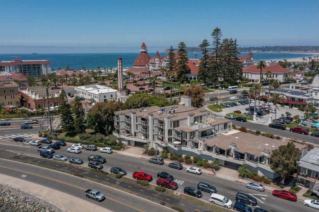 Whitney Benzian - Top Coronado Realtor - 1657 Glorietta Blvd - 01