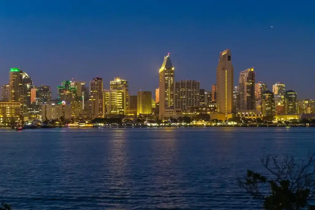 Whitney-Benzian-Top-Coronado-Realtor-515-1st-St-web-01