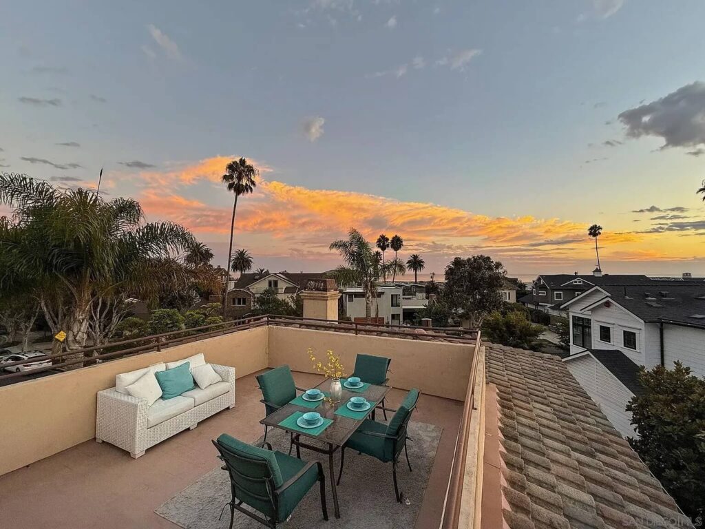 Whitney Benzian - Top Coronado Realtor - 1100 Pine St - Buyer Represented - 01